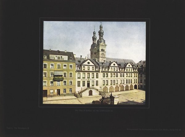 Der Plan in Koblenz mit der Liebfrauenkirche, Die Rheinlande. Farbenphotographie von 1922.