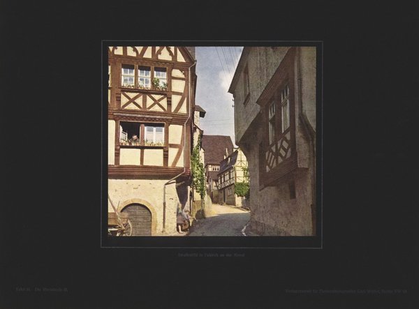 Straßenbild in Enkirch an der Mosel, Die Rheinlande. Farbenphotographie von 1922.